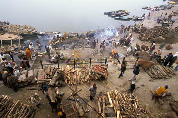 Manikarnika ghat, kremeringsplats